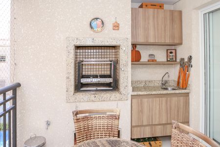 Apartamento à venda com 86m², 2 quartos e 2 vagas Apartamento à venda com 86m², 2 quartos e 2 vagasVaranda Gourmet