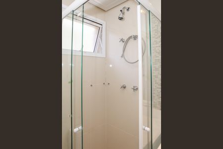 Apartamento à venda com 86m², 2 quartos e 2 vagas Apartamento à venda com 86m², 2 quartos e 2 vagasBanheiro da Suíte 2