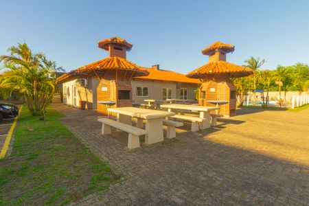 Casa de condomínio à venda com 70m², 2 quartos e 2 vagas Casa de condomínio à venda com 70m², 2 quartos e 2 vagasÁrea comum - Churrasqueira