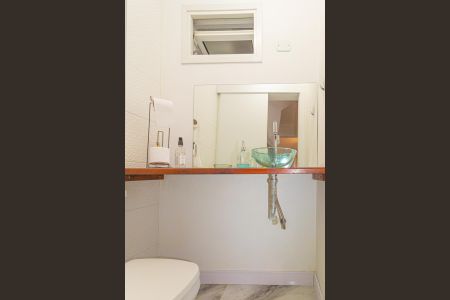 Casa de condomínio à venda com 70m², 2 quartos e 2 vagas Casa de condomínio à venda com 70m², 2 quartos e 2 vagasLavabo