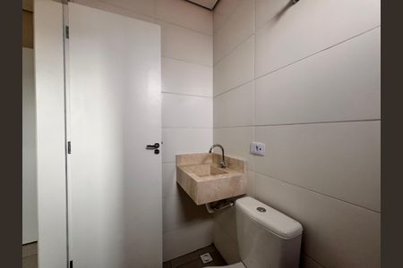 Apartamento à venda com 100m², 2 quartos e 1 vaga Apartamento à venda com 100m², 2 quartos e 1 vagaBanheiro da Suíte