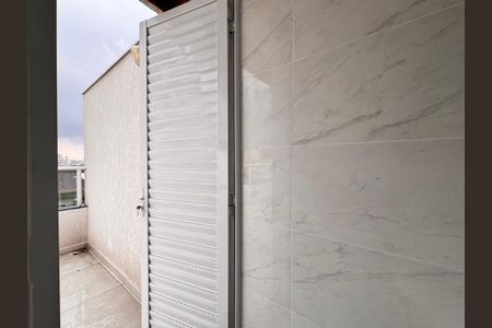 Apartamento à venda com 100m², 2 quartos e 1 vaga Apartamento à venda com 100m², 2 quartos e 1 vagaLavabo