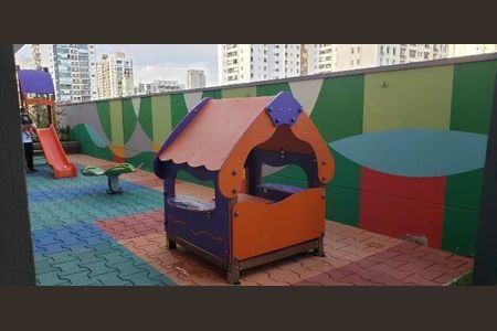 Apartamento à venda com 137m², 2 quartos e 2 vagas