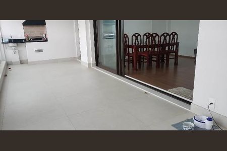 Apartamento à venda com 137m², 2 quartos e 2 vagas