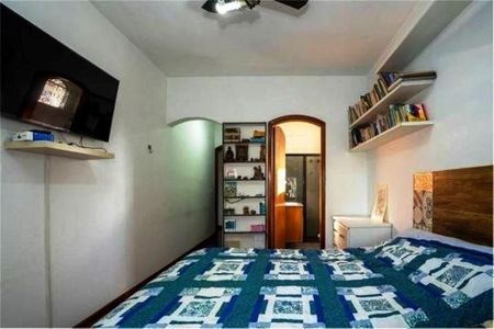 Casa à venda com 324m², 3 quartos e 2 vagas