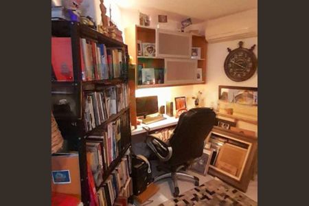 Apartamento à venda com 185m², 2 quartos e sem vaga