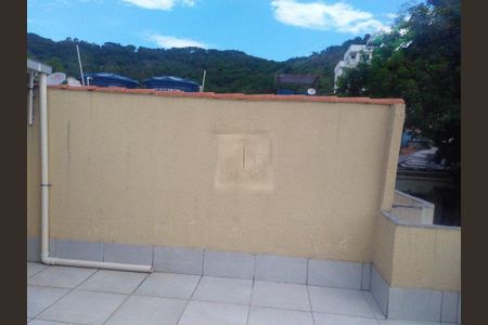 Casa de condomínio à venda com 95m², 3 quartos e 1 vaga