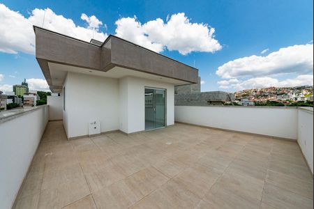 Apartamento à venda com 163m², 4 quartos e 3 vagasVaranda
