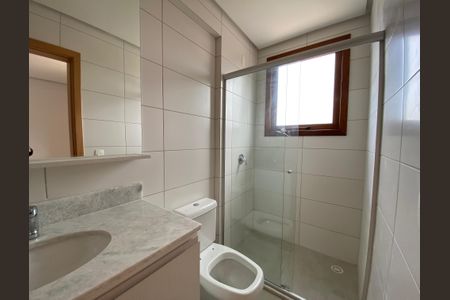 Apartamento à venda com 125m², 3 quartos e 2 vagas Apartamento à venda com 125m², 3 quartos e 2 vagasBanheiro da Suíte 2