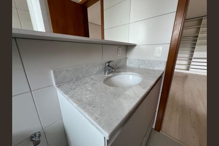 Apartamento à venda com 125m², 3 quartos e 2 vagas Apartamento à venda com 125m², 3 quartos e 2 vagasBanheiro da Suíte 3