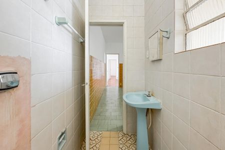 Casa para alugar com 60m², 1 quarto e sem vaga Casa para alugar com 60m², 1 quarto e sem vagaBanheiro