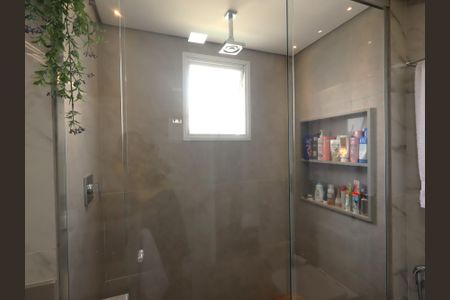 Apartamento à venda com 125m², 2 quartos e 2 vagasBanheiro da Suíte