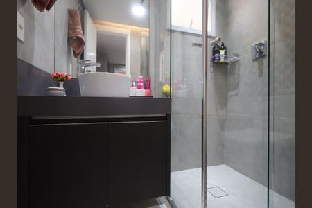 Apartamento à venda com 125m², 2 quartos e 2 vagasBanheiro