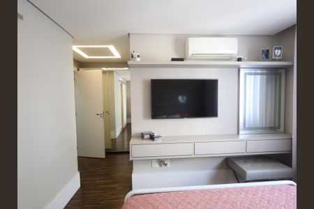 Apartamento à venda com 125m², 2 quartos e 2 vagasSuíte