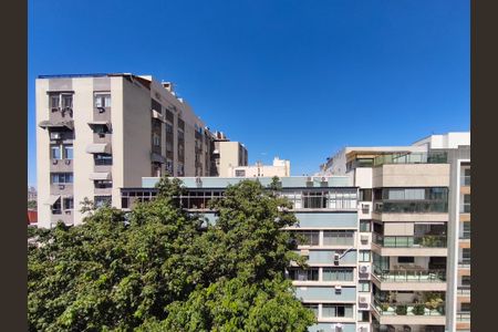 Apartamento à venda com 120m², 3 quartos e 1 vaga Apartamento à venda com 120m², 3 quartos e 1 vagaVista do Terraço