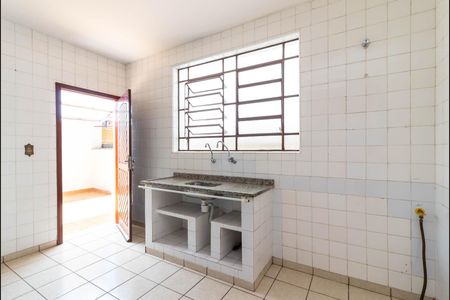 Casa à venda com 179m², 3 quartos e 3 vagas Casa à venda com 179m², 3 quartos e 3 vagasCozinha