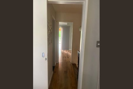 Casa à venda com 100m², 3 quartos e 1 vaga Casa à venda com 100m², 3 quartos e 1 vagaQuarto 1