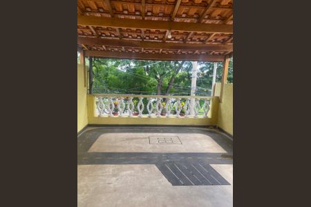 Casa à venda com 100m², 3 quartos e 1 vaga Casa à venda com 100m², 3 quartos e 1 vagaÁrea Externa