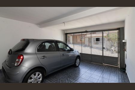 Casa à venda com 228m², 4 quartos e 2 vagas Casa à venda com 228m², 4 quartos e 2 vagasGaragem