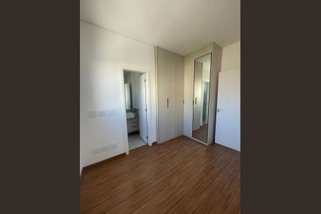 Apartamento à venda com 87m², 3 quartos e 2 vagasQuarto 3