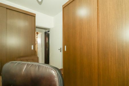 Casa à venda com 180m², 3 quartos e 3 vagas Casa à venda com 180m², 3 quartos e 3 vagasQuarto