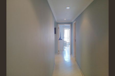 Apartamento à venda com 300m², 4 quartos e 5 vagas Apartamento à venda com 300m², 4 quartos e 5 vagasCorredor