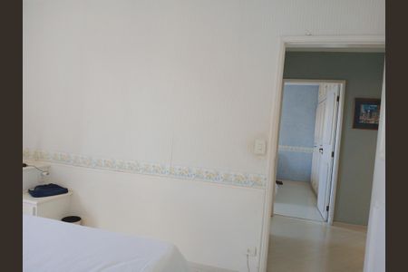 Apartamento à venda com 300m², 4 quartos e 5 vagas Apartamento à venda com 300m², 4 quartos e 5 vagasQuarto 2