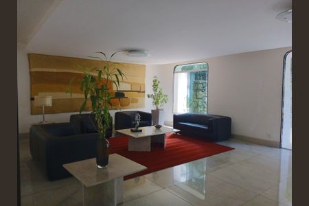 Apartamento à venda com 300m², 4 quartos e 5 vagas Apartamento à venda com 300m², 4 quartos e 5 vagasÁrea comum