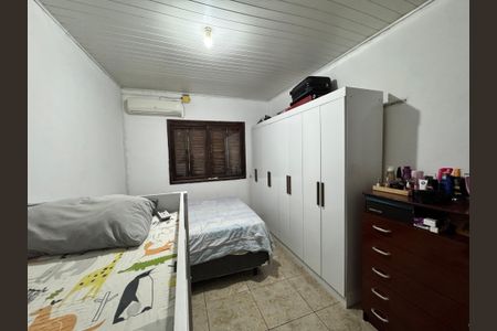 Casa à venda com 180m², 2 quartos e 2 vagas Casa à venda com 180m², 2 quartos e 2 vagasQuarto 2