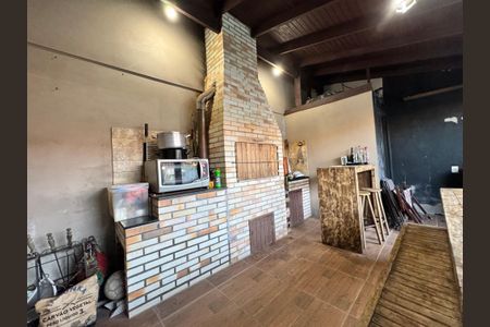 Casa à venda com 180m², 2 quartos e 2 vagas Casa à venda com 180m², 2 quartos e 2 vagasÁrea Gourmet