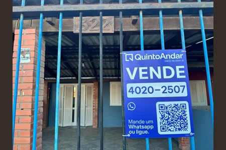 Casa à venda com 180m², 2 quartos e 2 vagas Casa à venda com 180m², 2 quartos e 2 vagasPlaca