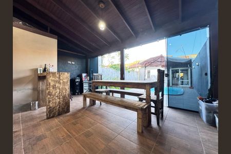 Casa à venda com 180m², 2 quartos e 2 vagas Casa à venda com 180m², 2 quartos e 2 vagasÁrea Gourmet
