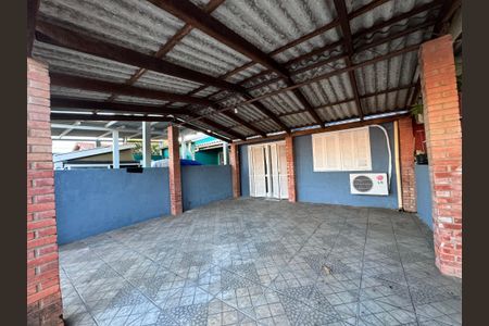Casa à venda com 180m², 2 quartos e 2 vagas Casa à venda com 180m², 2 quartos e 2 vagasÁrea comum