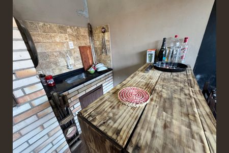 Casa à venda com 180m², 2 quartos e 2 vagas Casa à venda com 180m², 2 quartos e 2 vagasÁrea Gourmet