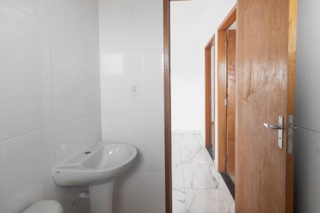 Apartamento para alugar com 61m², 2 quartos e sem vaga Apartamento para alugar com 61m², 2 quartos e sem vagaBanheiro