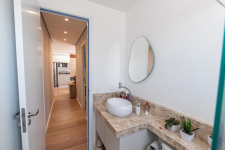 Apartamento à venda com 66m², 3 quartos e 2 vagasBanheiro