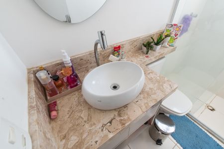 Apartamento à venda com 66m², 3 quartos e 2 vagasBanheiro