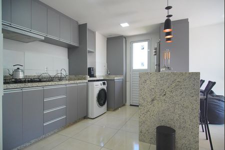 Apartamento à venda com 58m², 2 quartos e 1 vaga Apartamento à venda com 58m², 2 quartos e 1 vagaCozinha