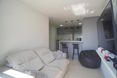 Apartamento à venda com 58m², 2 quartos e 1 vaga Apartamento à venda com 58m², 2 quartos e 1 vagaSala