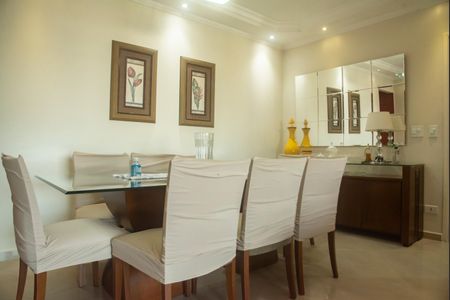 Apartamento à venda com 105m², 3 quartos e 2 vagasSala