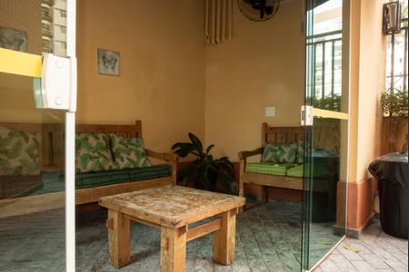 Apartamento à venda com 105m², 3 quartos e 2 vagasÁrea comum - Espaço de leitura