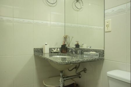 Apartamento à venda com 105m², 3 quartos e 2 vagasBanheiro