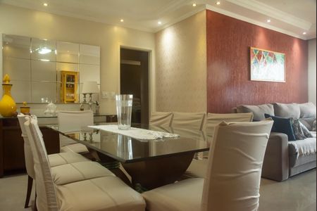 Apartamento à venda com 105m², 3 quartos e 2 vagasSala