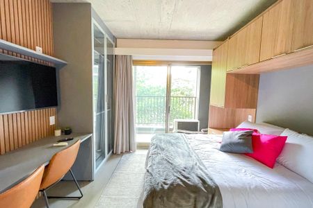 Studio à venda com 32m², 1 quarto e sem vaga Studio à venda com 32m², 1 quarto e sem vagaStudio