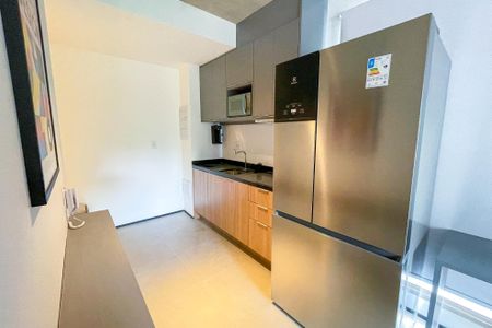 Studio à venda com 32m², 1 quarto e sem vaga Studio à venda com 32m², 1 quarto e sem vagaStudio