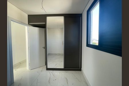 Apartamento à venda com 140m², 4 quartos e 2 vagasQuarto 1