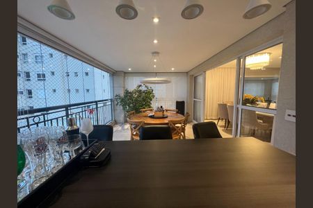Apartamento à venda com 274m², 4 quartos e 5 vagas