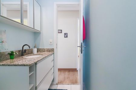 Apartamento à venda com 82m², 3 quartos e 2 vagasBanheiro Social