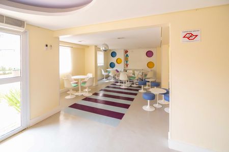 Apartamento à venda com 82m², 3 quartos e 2 vagasÁrea comum - Salão de festas Infantil