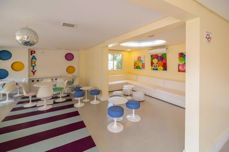 Apartamento à venda com 82m², 3 quartos e 2 vagasÁrea comum - Salão de festas Infantil